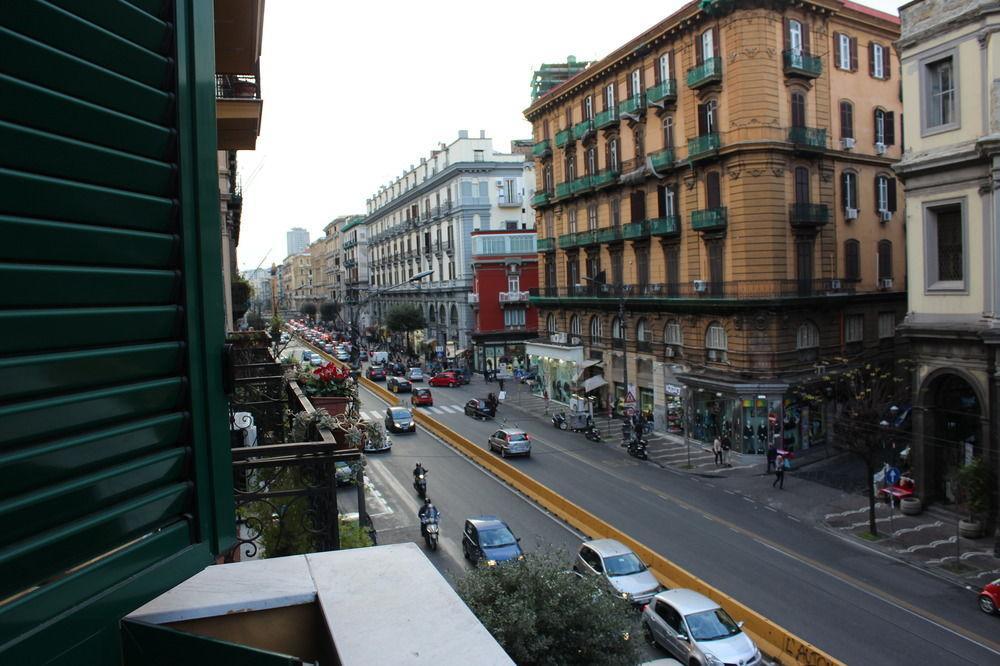 Viaggio A Napoli B&B Exterior photo
