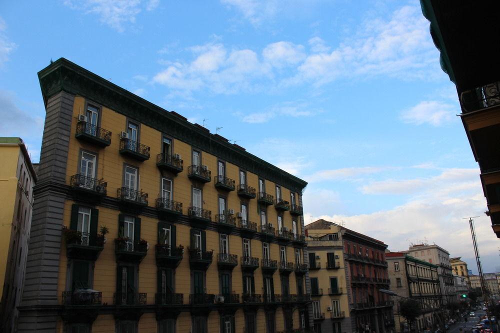 Viaggio A Napoli B&B Exterior photo