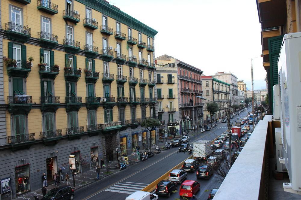 Viaggio A Napoli B&B Exterior photo